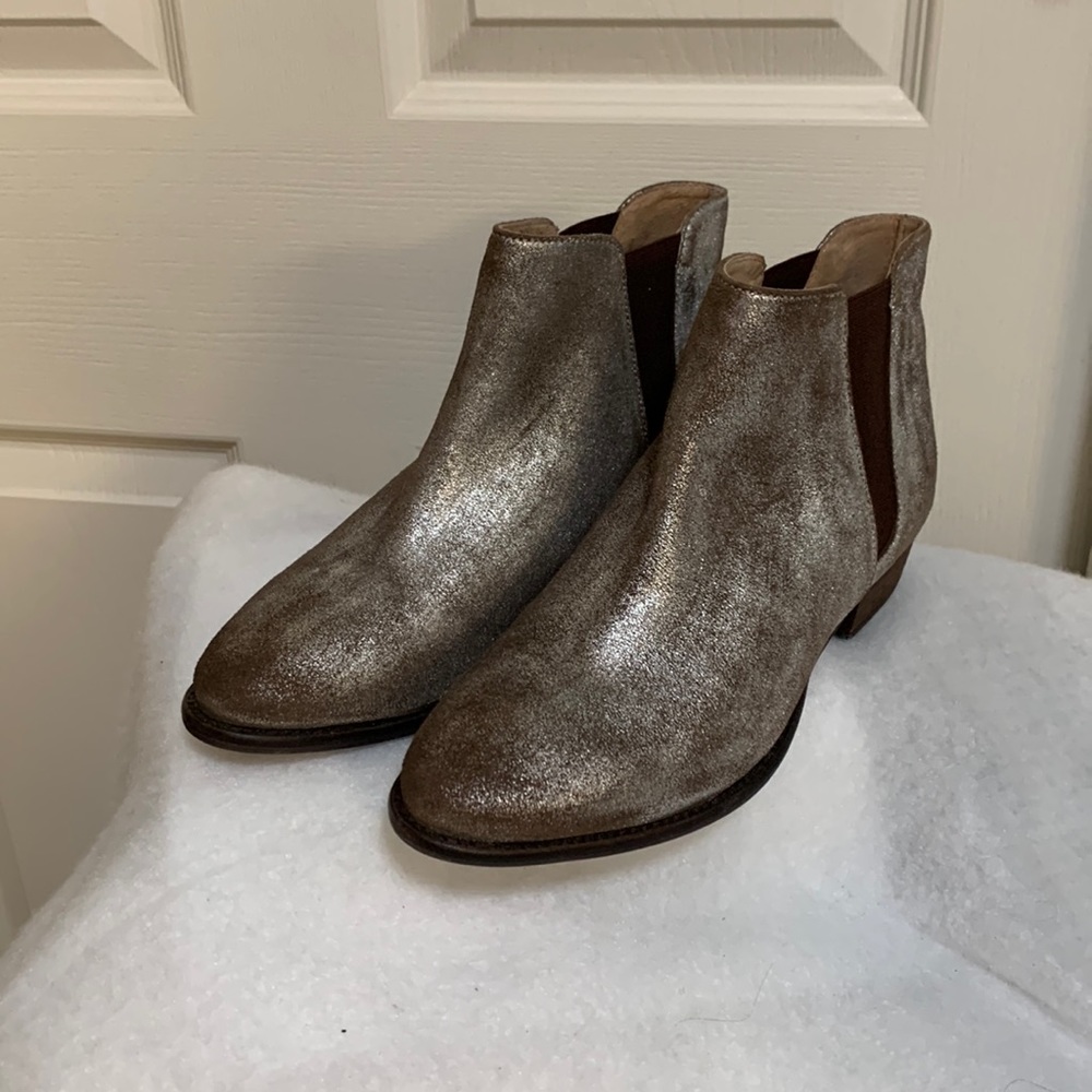 SEYCHELLES Women’s Offstage Ankle Leather Boots Pewter size 7